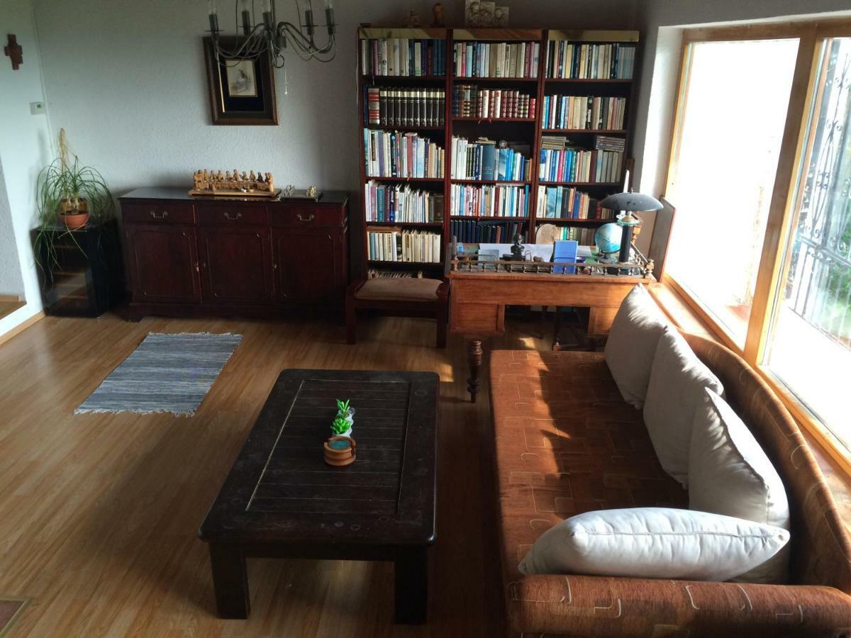 Holiday House Cervena Veza Πιεστάνυ Εξωτερικό φωτογραφία