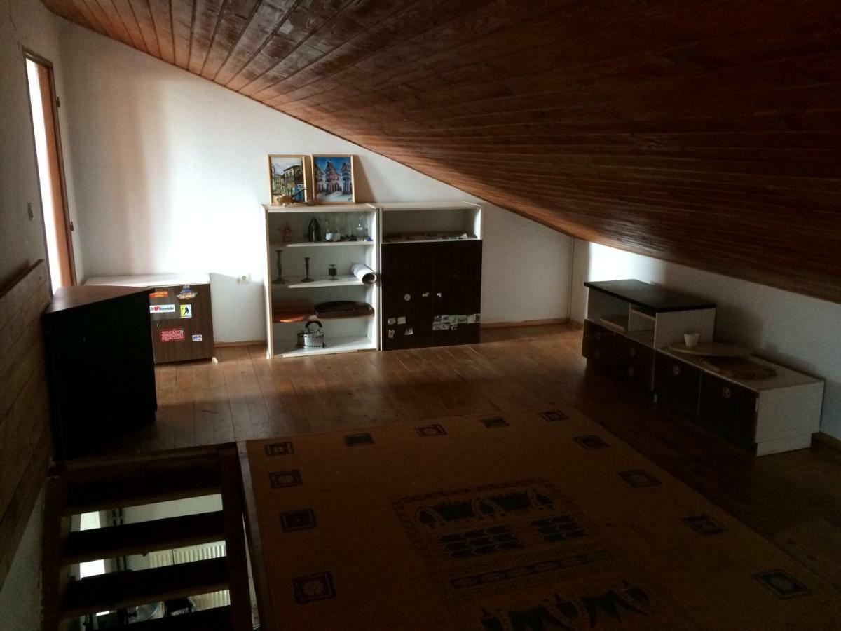 Holiday House Cervena Veza Πιεστάνυ Εξωτερικό φωτογραφία