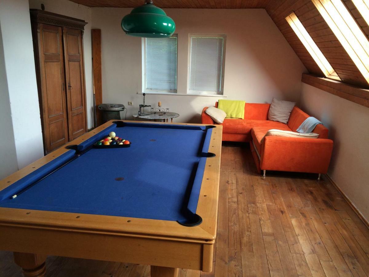 Holiday House Cervena Veza Πιεστάνυ Εξωτερικό φωτογραφία